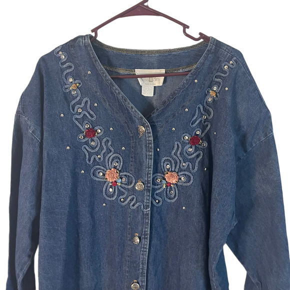 Miss & Mrs One Size Vintage Denim Floral Western Button Up Denim Shirt‎ - Picture 2 of 8